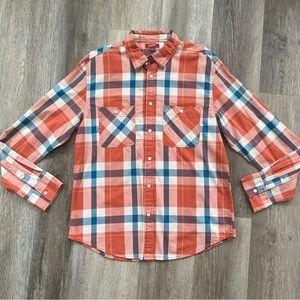 Arizona Jeans Co plaid flannel button down shirt